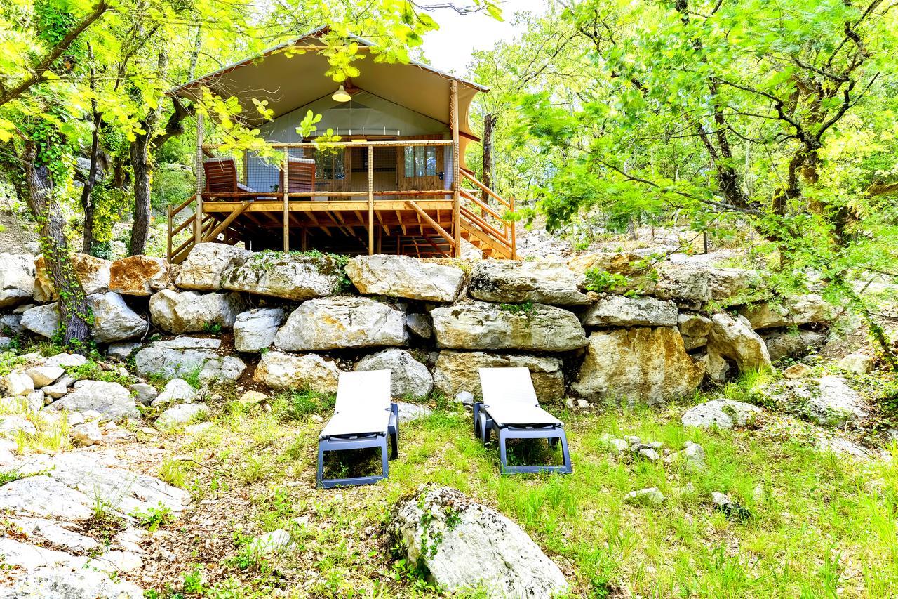 Cabanes Lodges Le Serviere Balazuc Szoba fotó